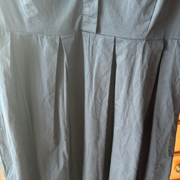 Tommy Hilfiger NWT Sleeveless Collared Pull Over Dress - Picture 4 of 11